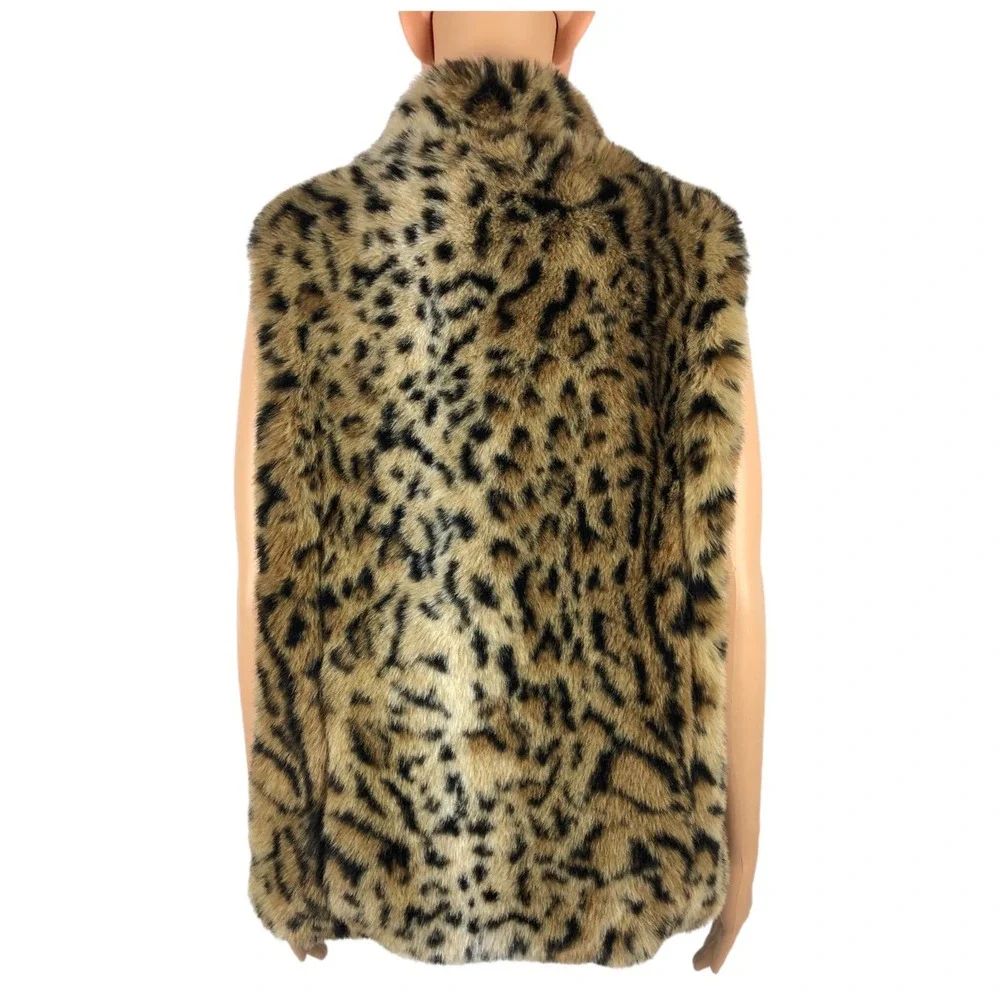 Chicos Leopard Faux Fur Vest Heavy Warm Size 2 Open Front Sleeveless EUC